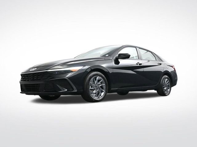 Used 2024 Hyundai Elantra SEL image 36