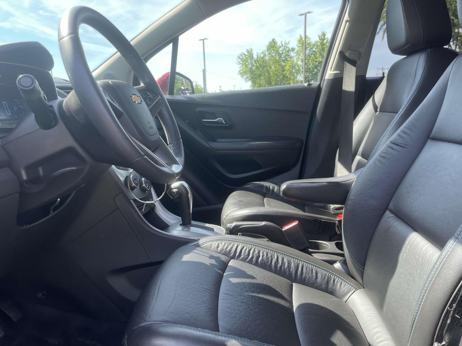 Used 2015 Chevrolet Trax LTZ FWD image 14