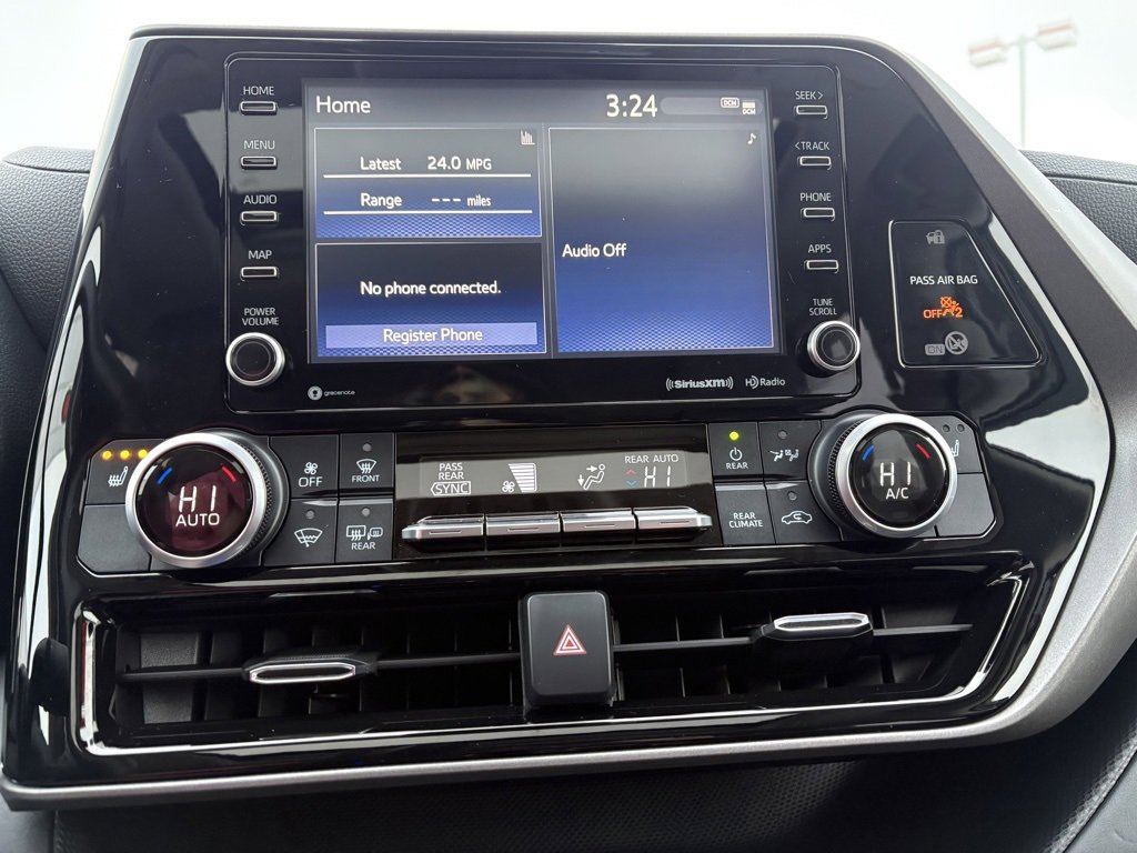 Certified 2022 Toyota Highlander XLE image 24