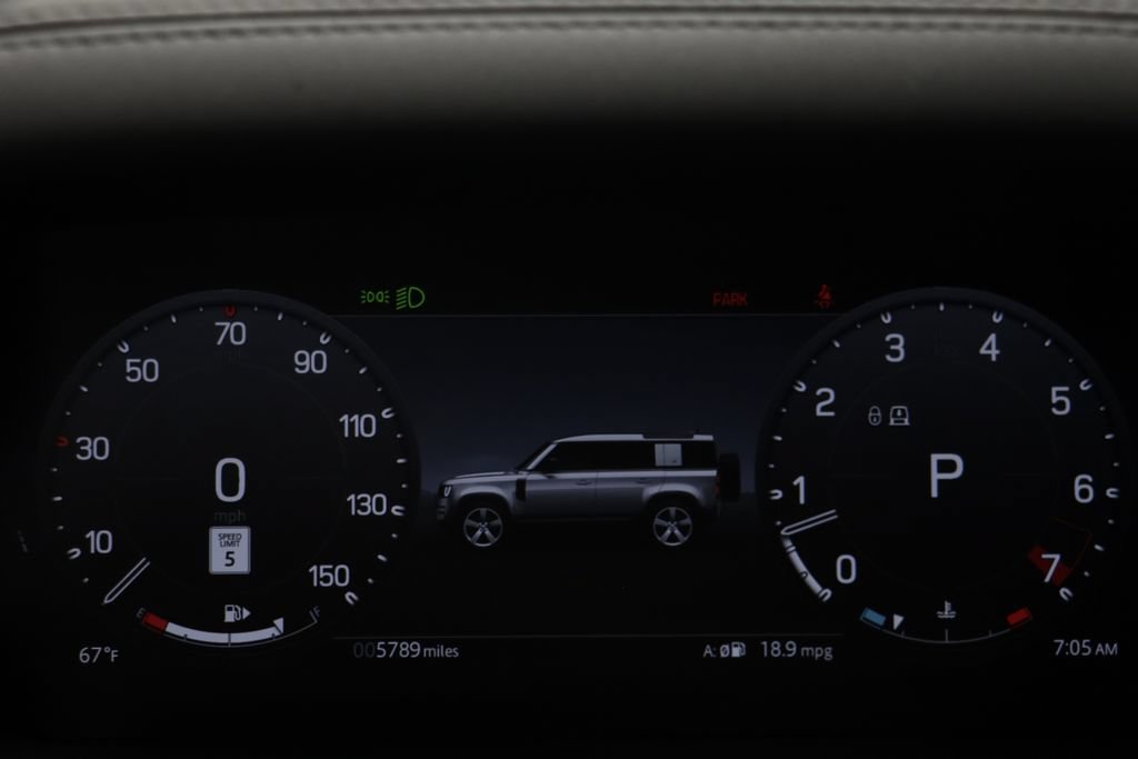 Certified 2026 Land Rover Defender 110 S AWD/4WD image 8