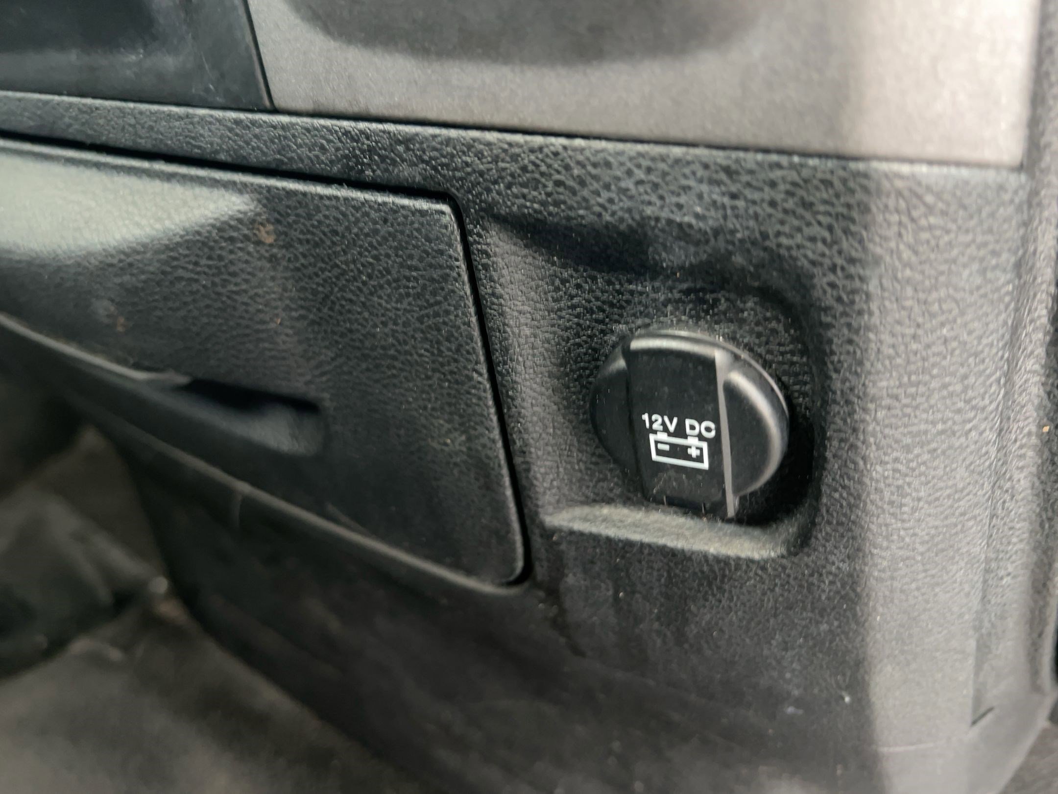 Used 2014 RAM 1500 Tradesman w/ Exterior Appearance Group image 27