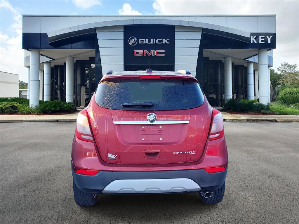 Used 2022 Buick Encore Preferred w/ Safety Package image 4