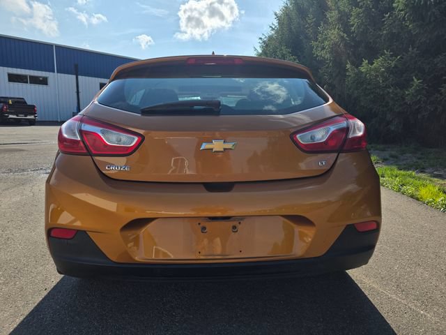 Used 2017 Chevrolet Cruze LT w/ Sun And Sound Package FWD image 3