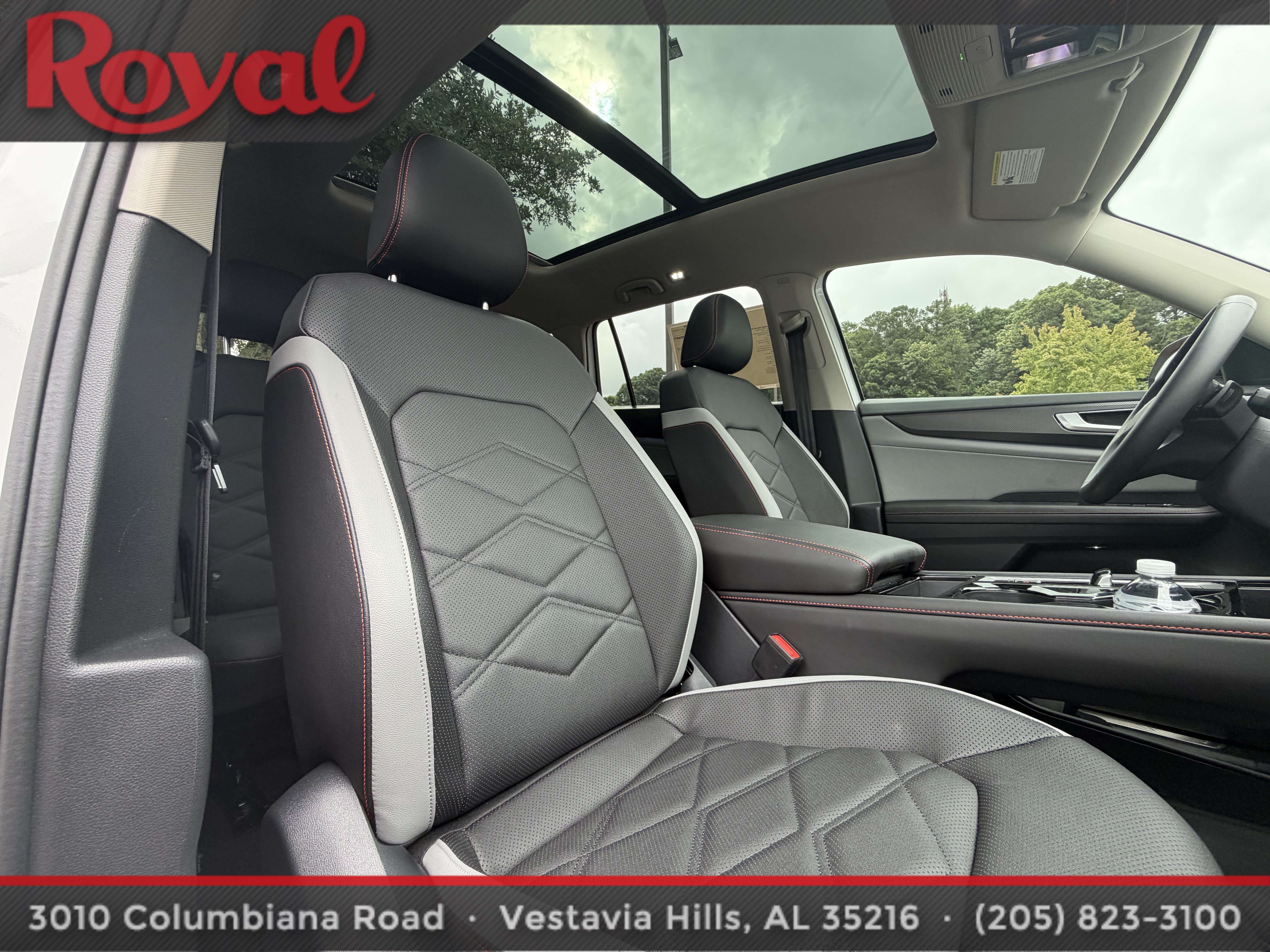 Certified 2026 Volkswagen Atlas Peak Edition AWD/4WD image 7