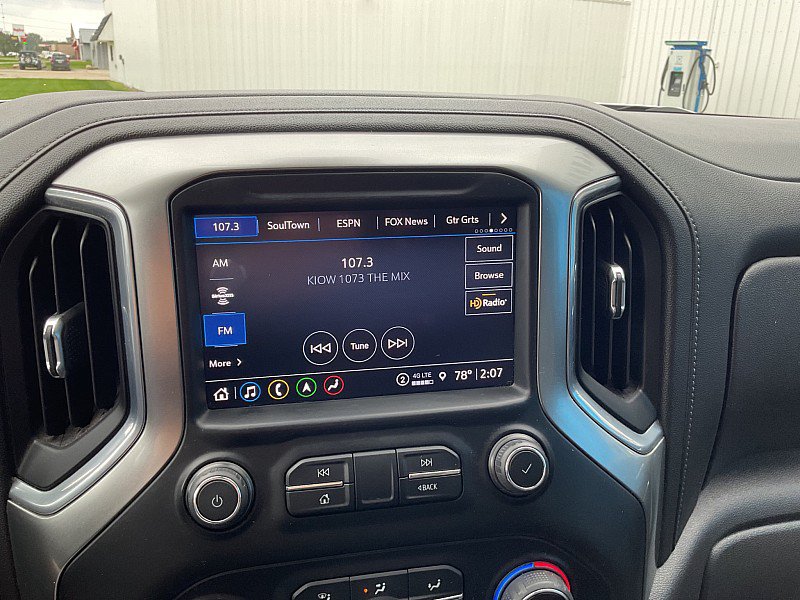 Used 2021 Chevrolet Silverado 1500 LTZ w/ Safety Package II AWD/4WD image 21