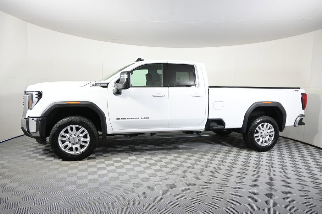 Used 2024 GMC Sierra 3500 SLE w/ SLE Value Package AWD/4WD image 2