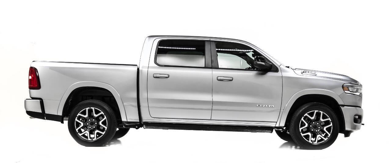 Used 2025 RAM 1500 Laramie w/ Laramie Southwest Edition image 5