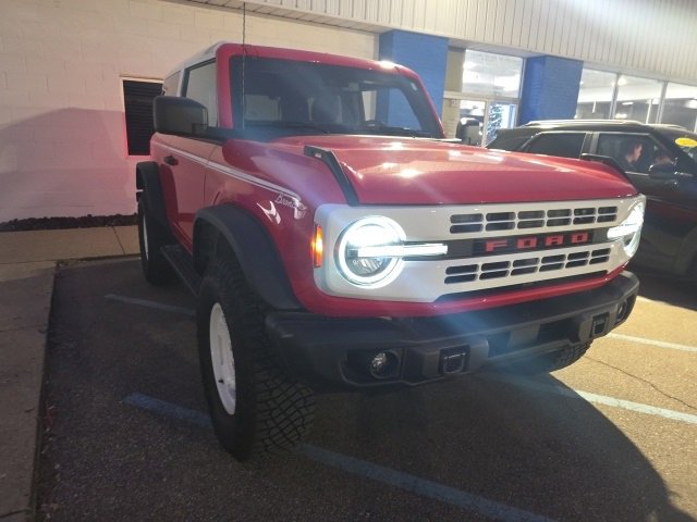 Used 2024 Ford Bronco Heritage Edition image 4