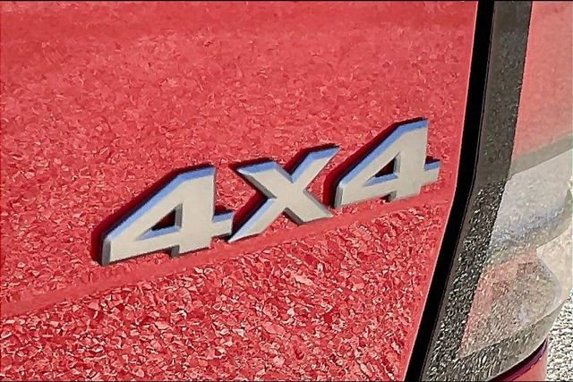 New 2026 Nissan Frontier SV w/ All-Weather Content Package image 9