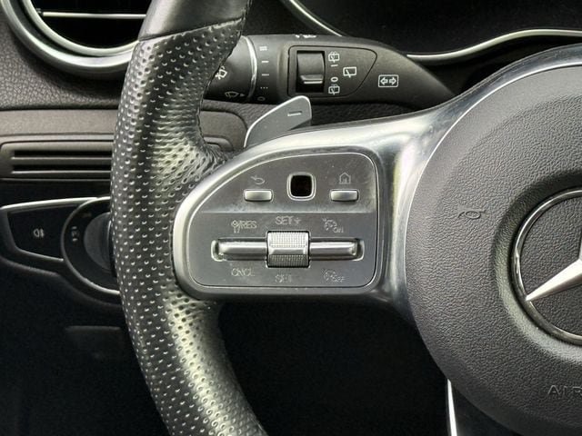 Used 2020 Mercedes-Benz GLC 300 image 13