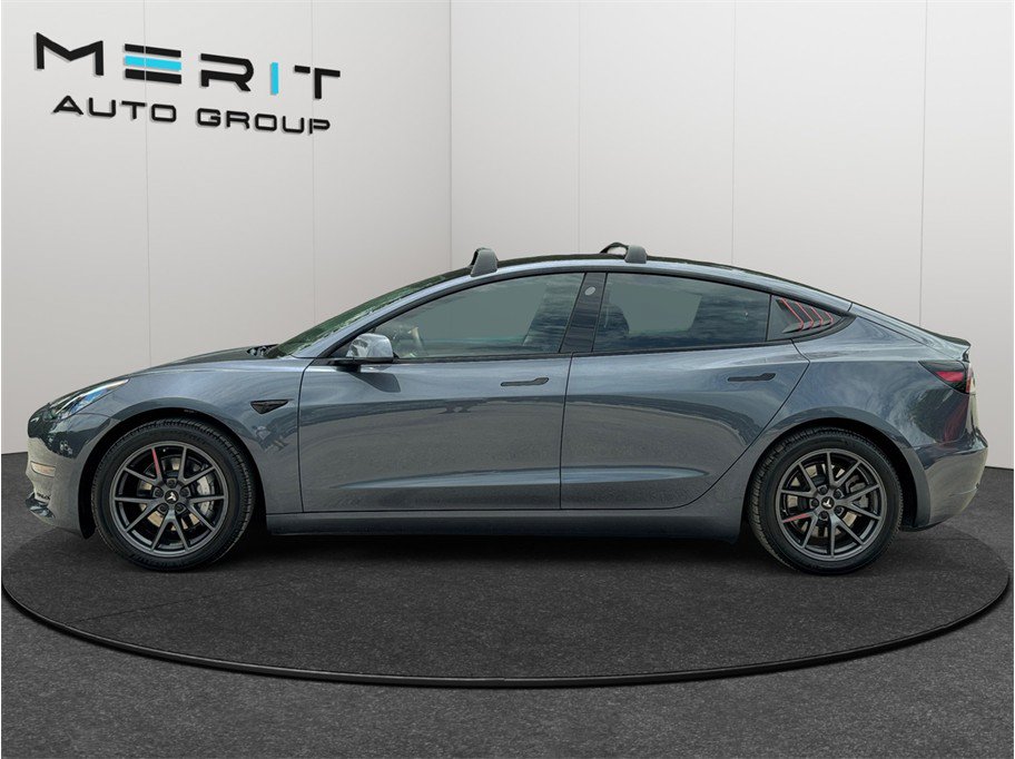 Used 2023 Tesla Model 3 Standard Range RWD image 5