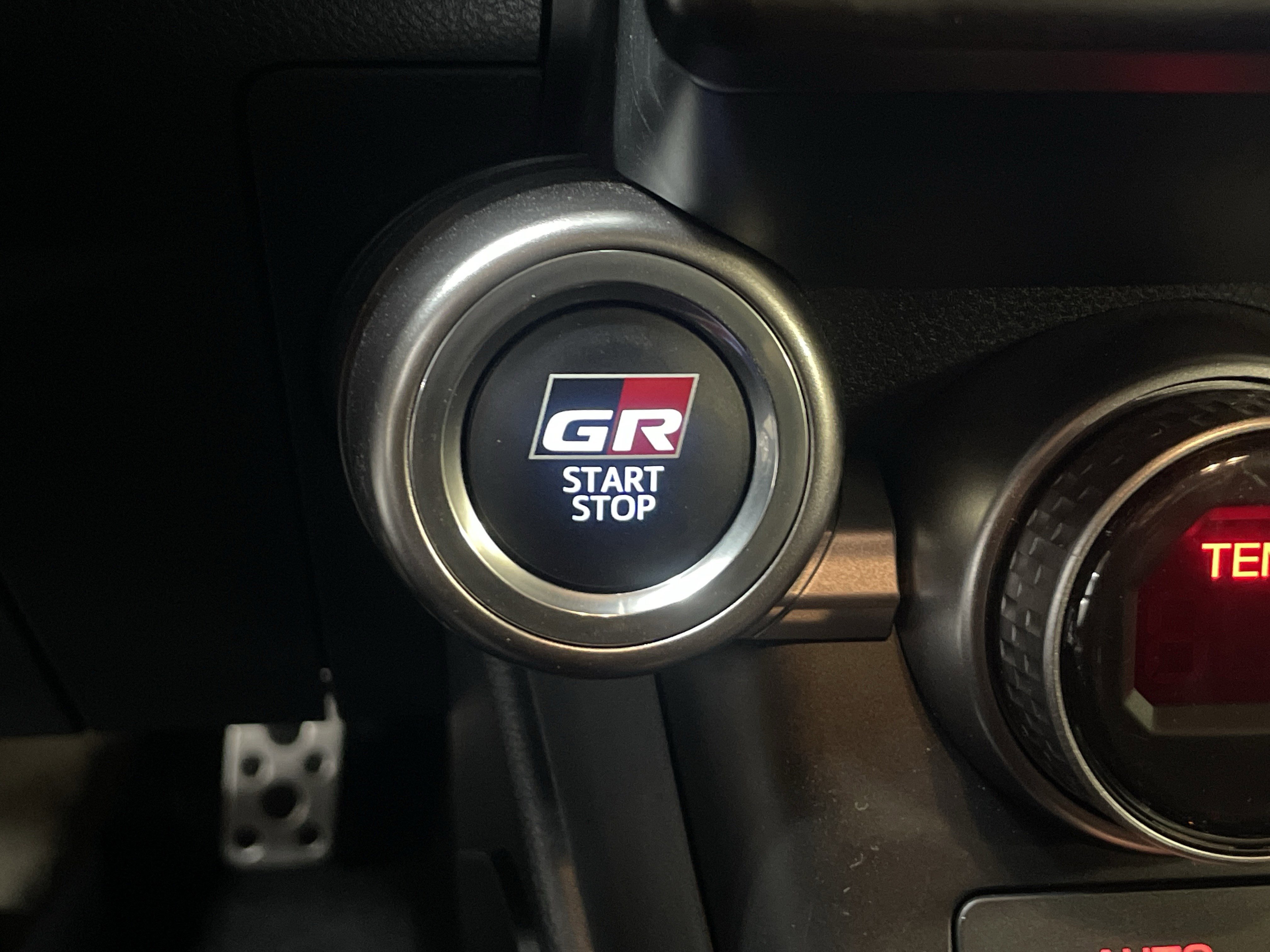 Certified 2025 Toyota GR86 Premium image 29