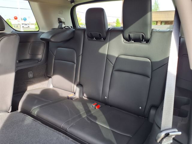 Used 2025 Nissan Pathfinder SL image 20