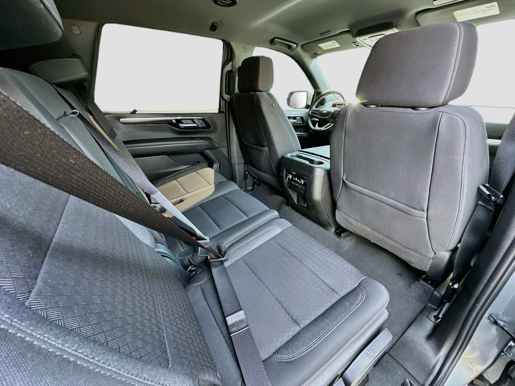 Used 2025 Chevrolet Tahoe LS w/ Max Trailering Package AWD/4WD image 27