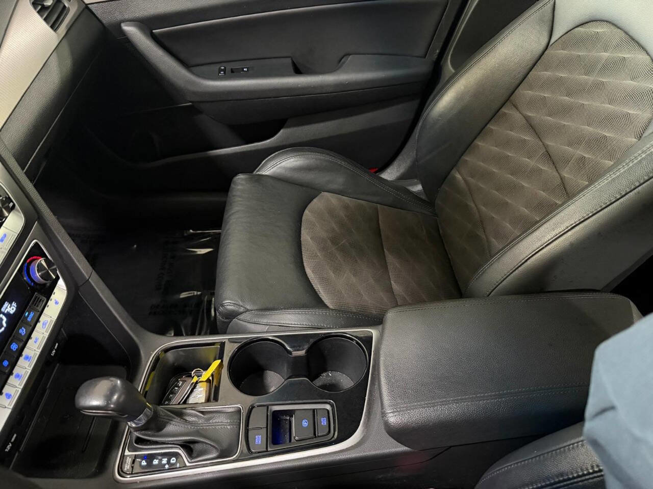 Used 2019 Hyundai Sonata Sport w/ Tech Package 03 image 31