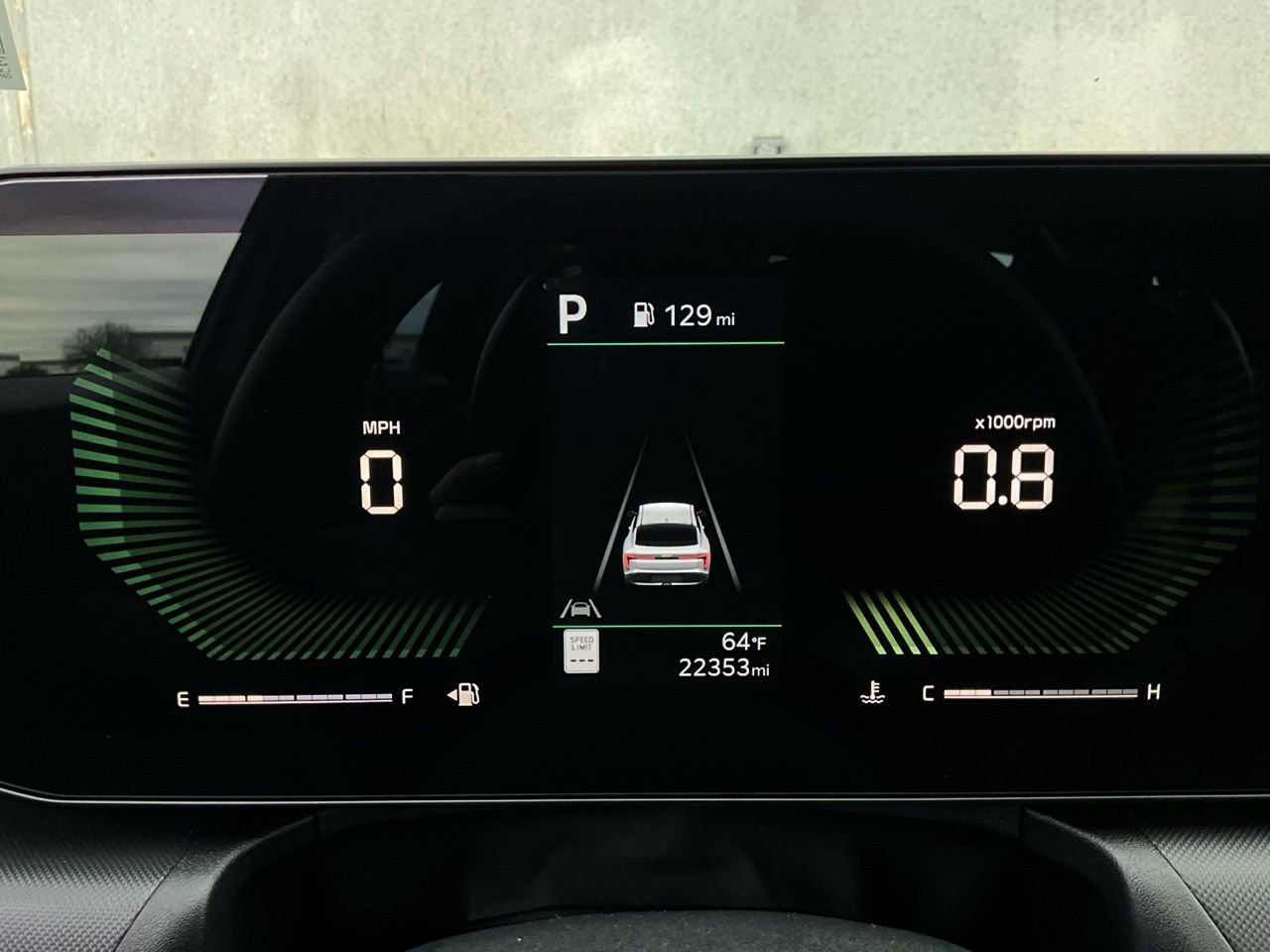 Used 2025 Kia K4 LXS image 38