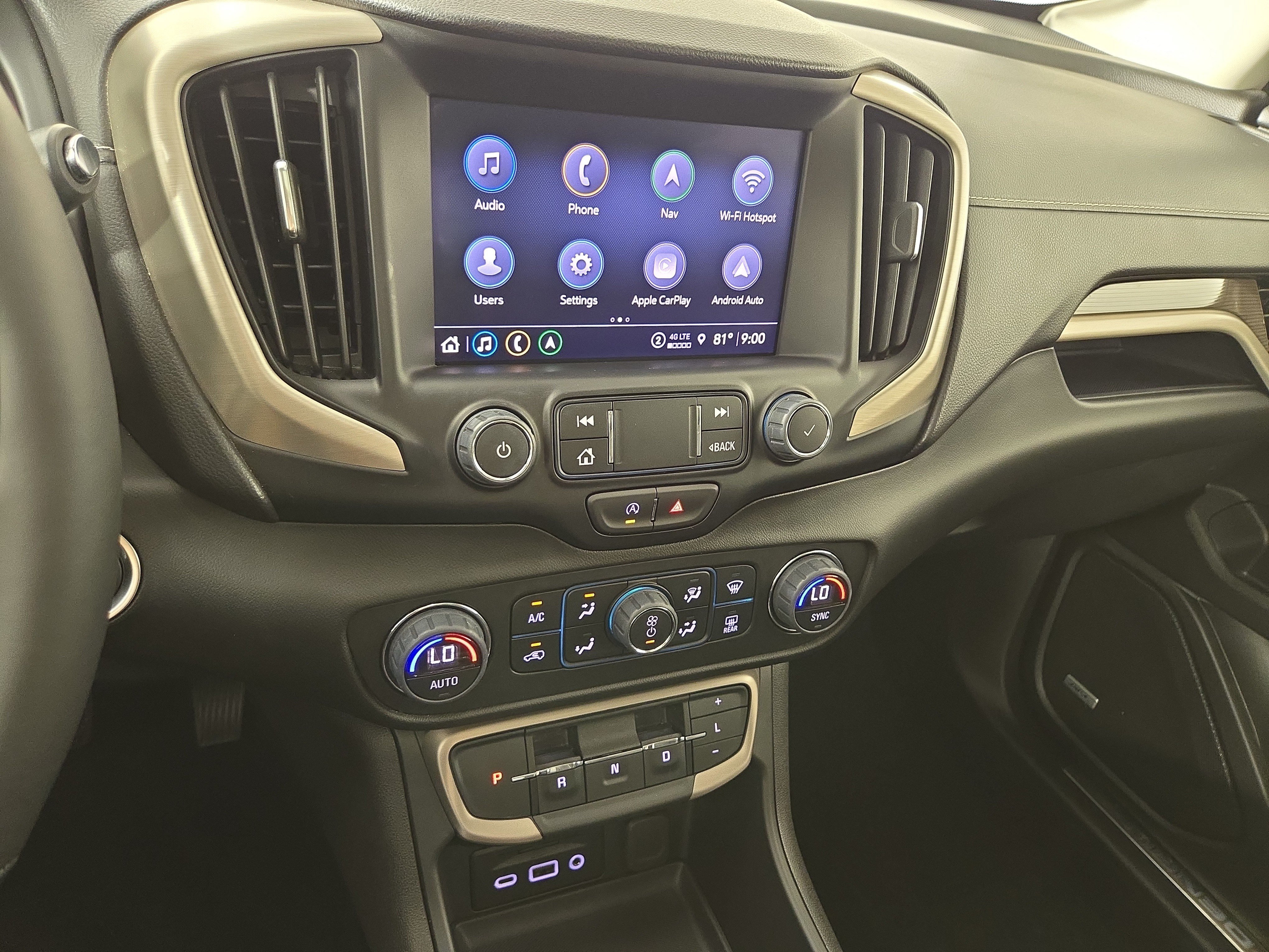 Certified 2024 GMC Terrain Denali w/ Black Diamond Edition AWD/4WD image 23