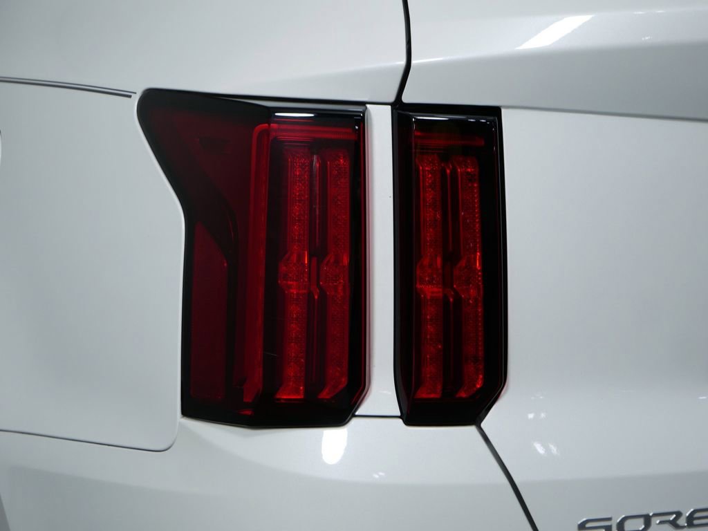 Certified 2023 Kia Sorento SX Prestige image 11