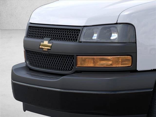 New 2026 Chevrolet Express 3500 w/ Driver Convenience Package RWD image 13