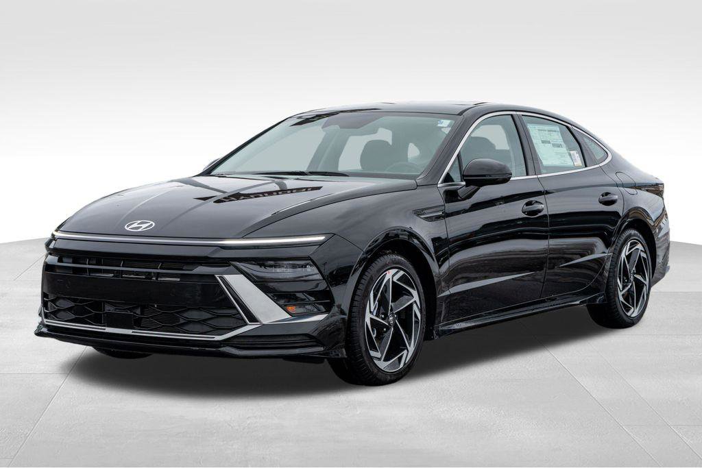 New 2026 Hyundai Sonata SEL image 3