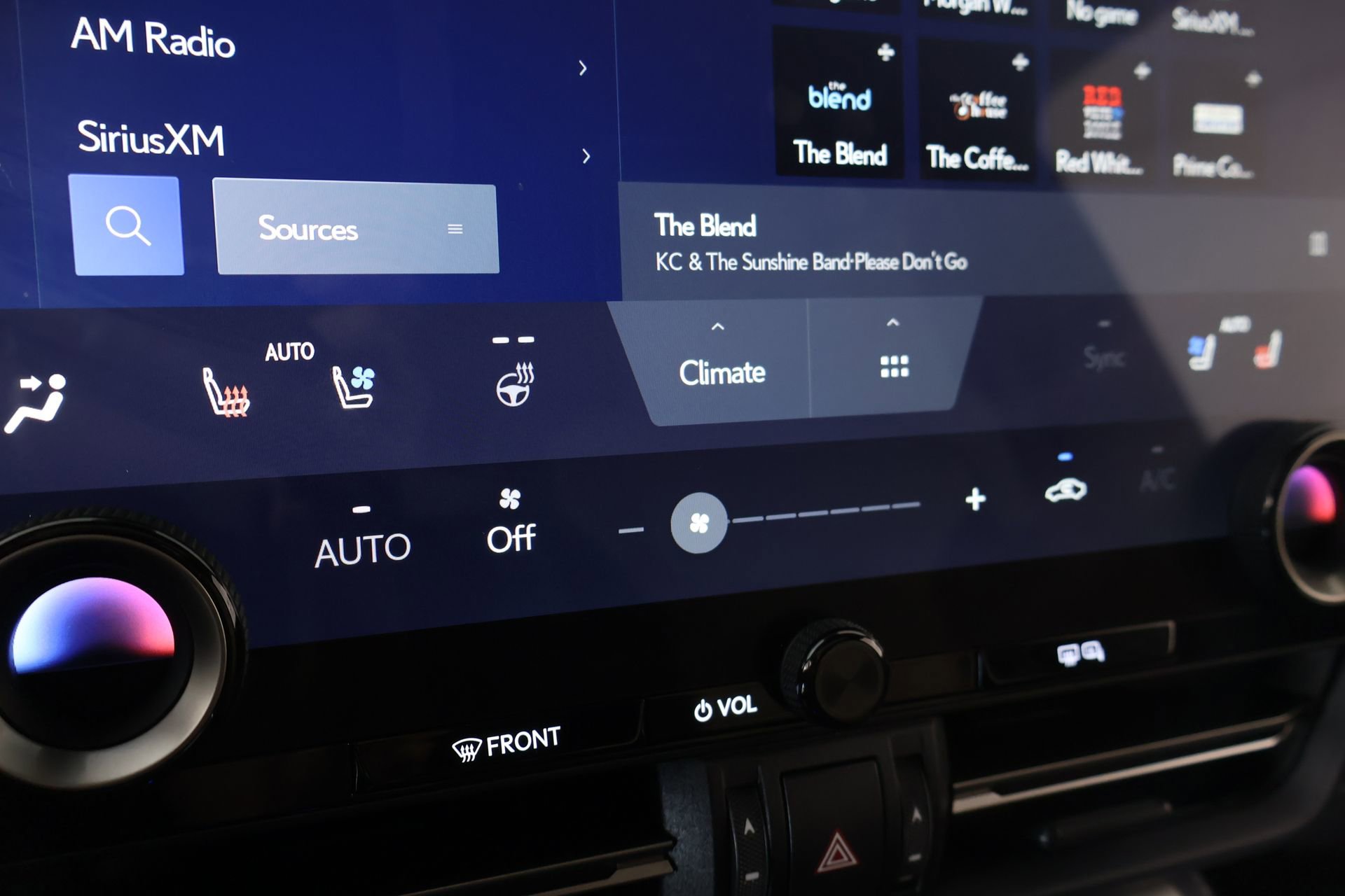 Used 2024 Lexus GX 550 AWD/4WD image 7