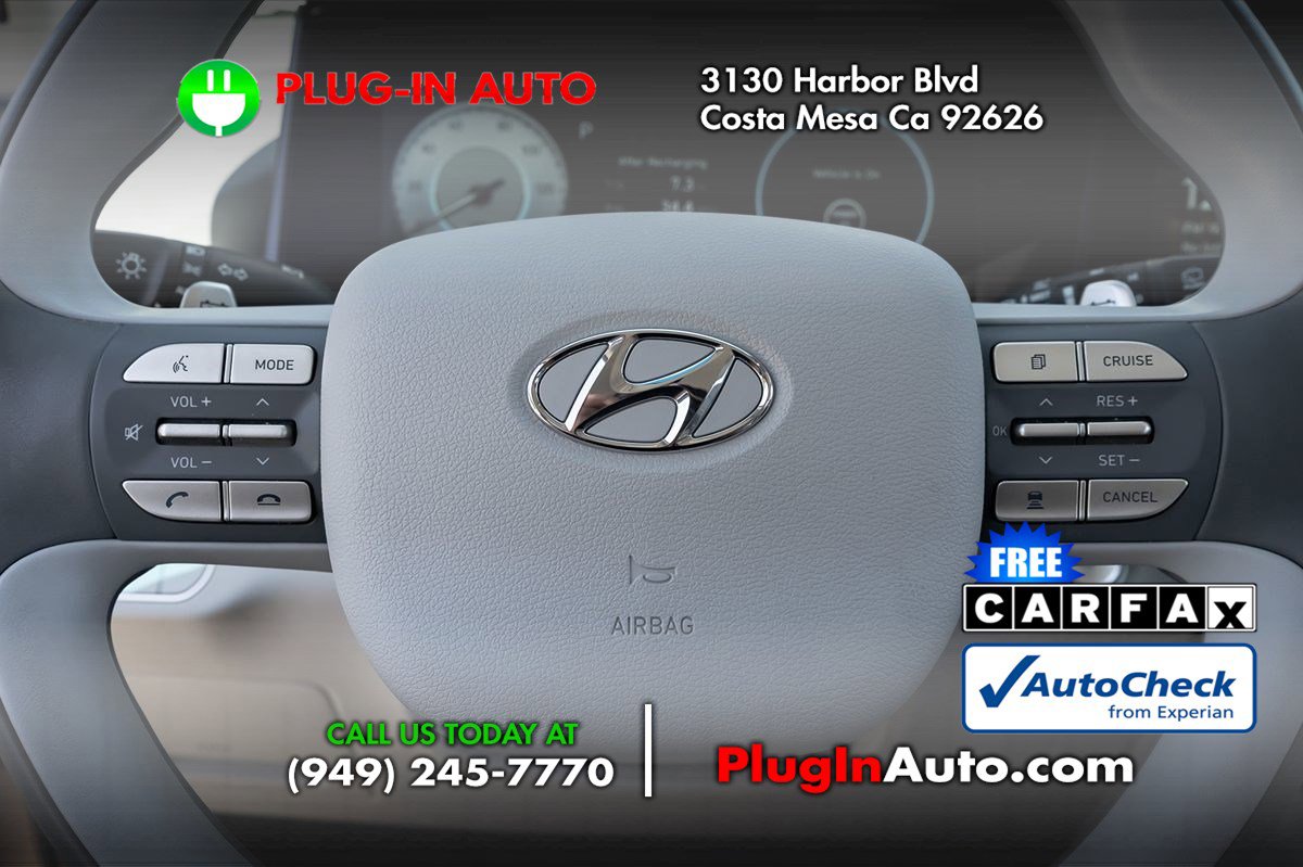 Used 2023 Hyundai Nexo Blue FWD image 17