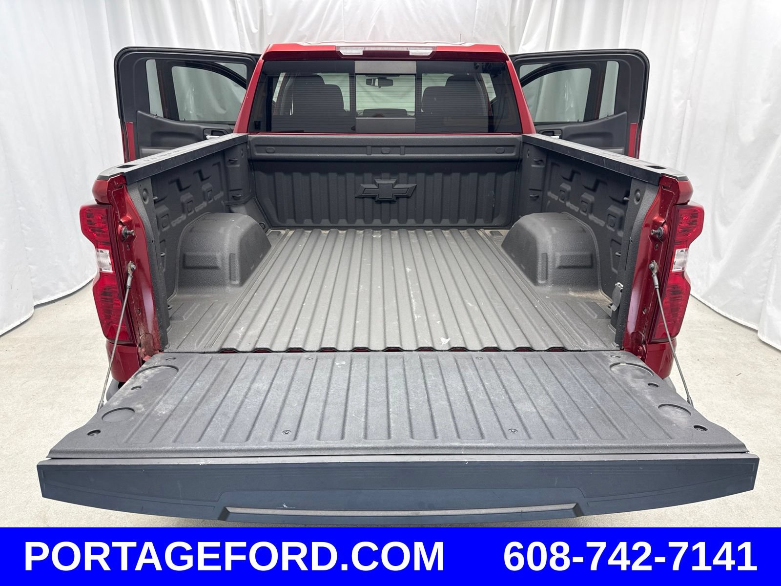 Used 2021 Chevrolet Silverado 1500 LT AWD/4WD image 36
