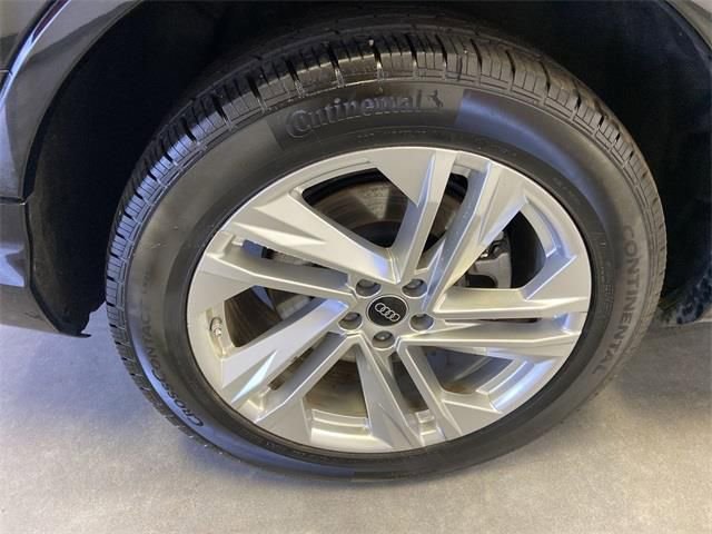 Used 2024 Audi Q7 3.0T Premium Plus image 19
