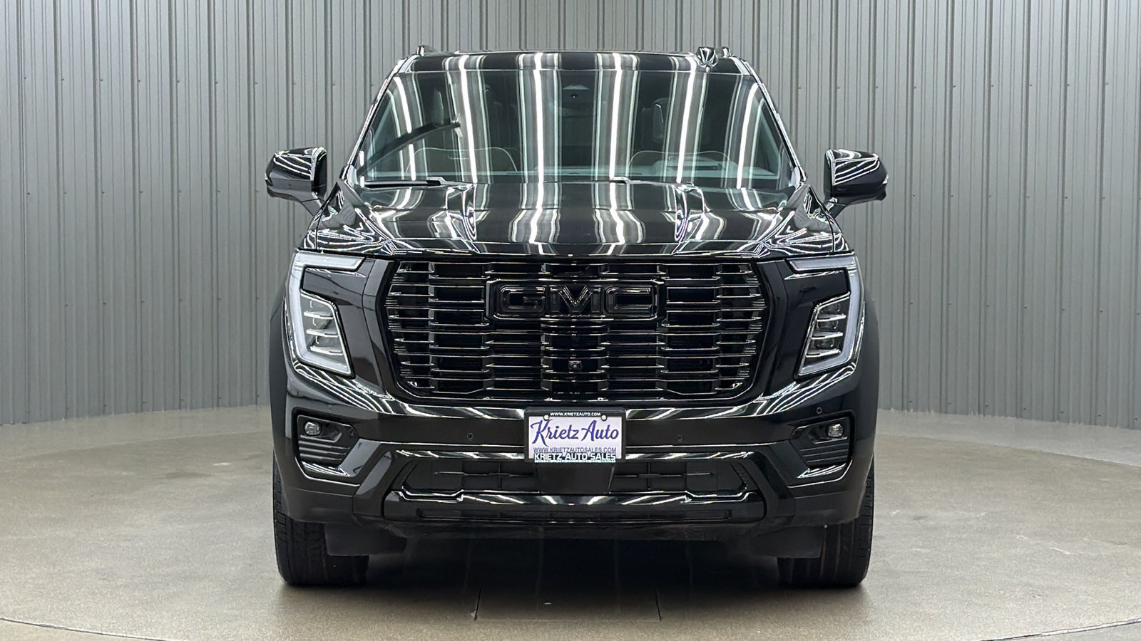 Used 2026 GMC Yukon Denali Ultimate w/ LPO, Floor Liner Package AWD/4WD image 8