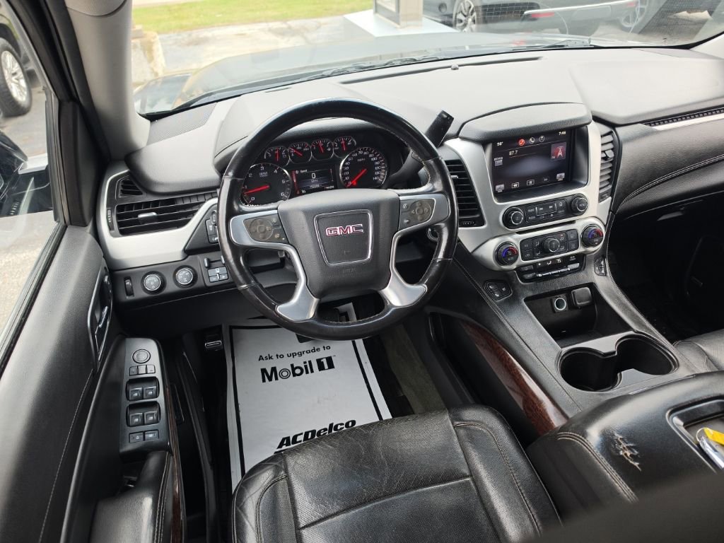Used 2015 GMC Yukon SLT w/ HD Trailering Package AWD/4WD image 7