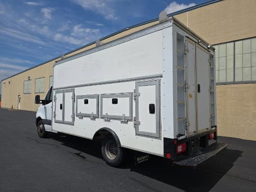 Used 2019 Mercedes-Benz Sprinter 170 w/ Comfort Plus Package image 2