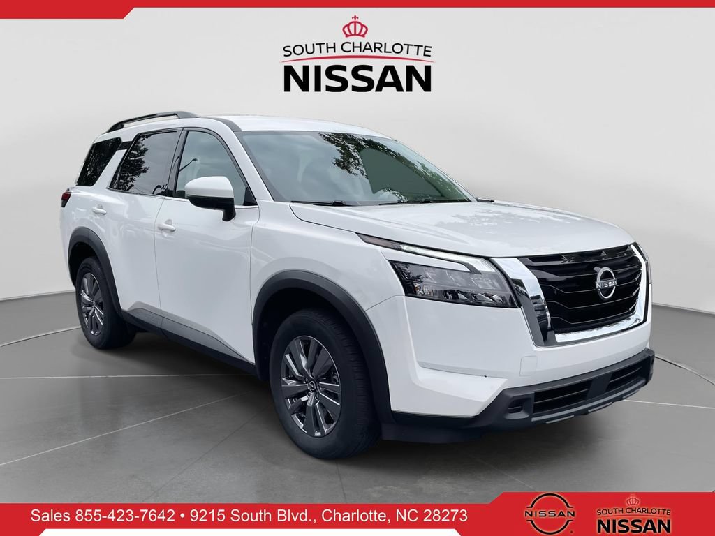 Used 2025 Nissan Pathfinder SV