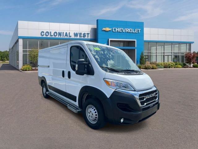 Used 2025 RAM ProMaster 2500 w/ U-Haul Equipment Group FWD image 3