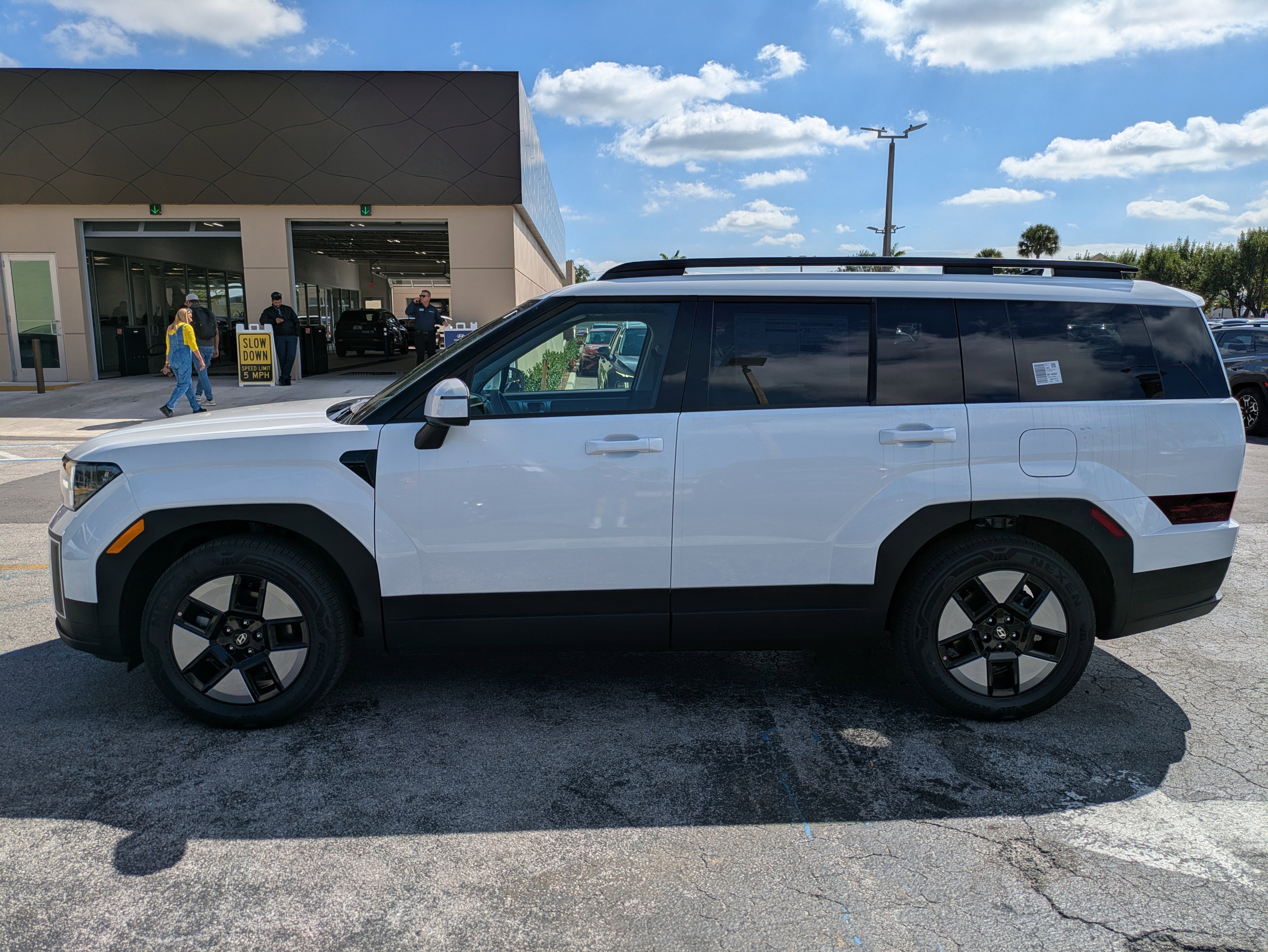 New 2026 Hyundai Santa Fe SEL image 7