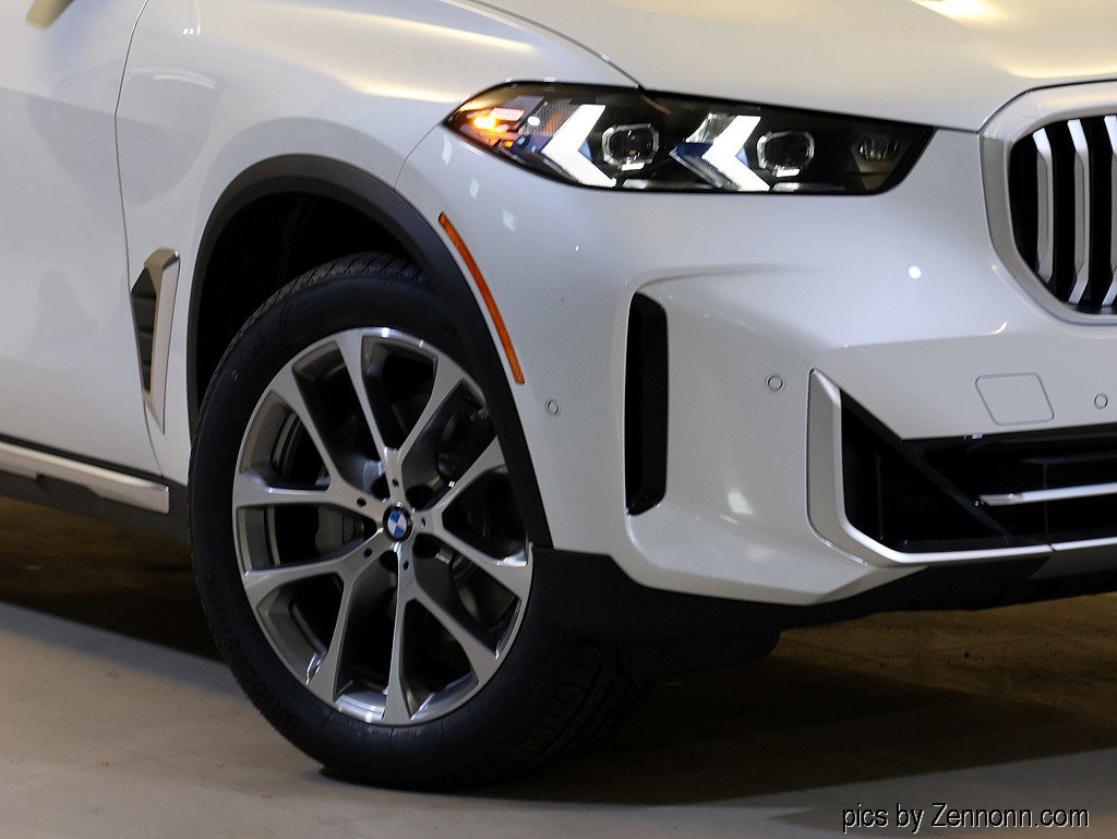 New 2026 BMW X5 xDrive40i AWD/4WD image 3
