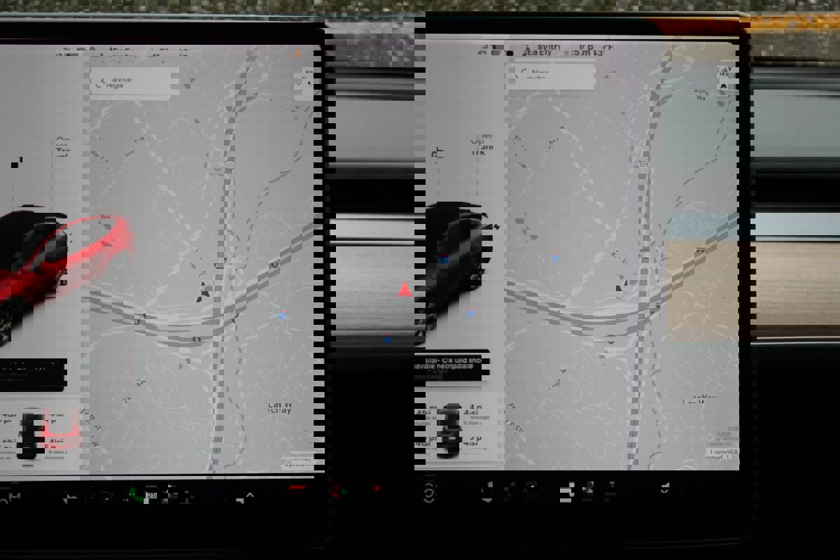 Used 2021 Tesla Model Y Performance image 30