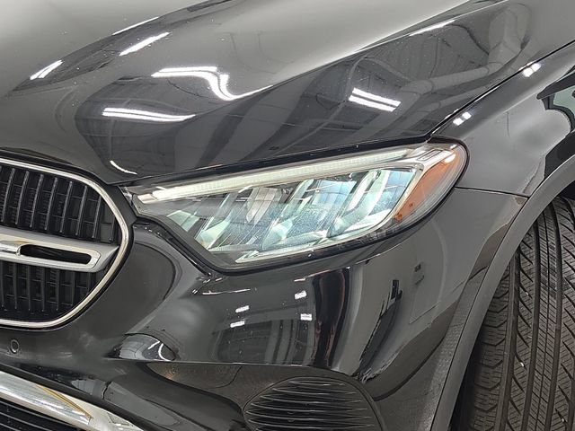Used 2024 Mercedes-Benz GLC 300 4MATIC image 31