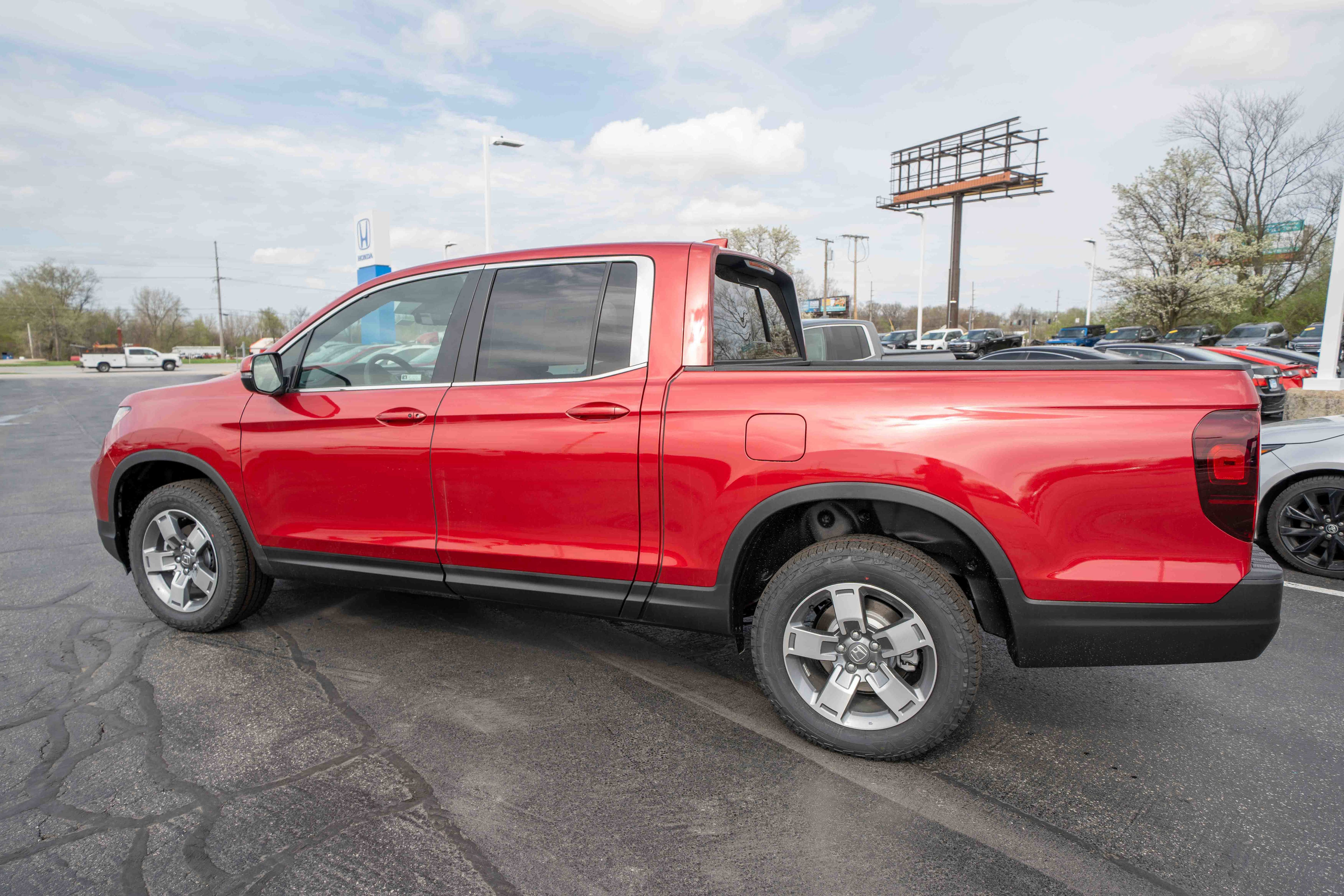 New 2026 Honda Ridgeline RTL image 4