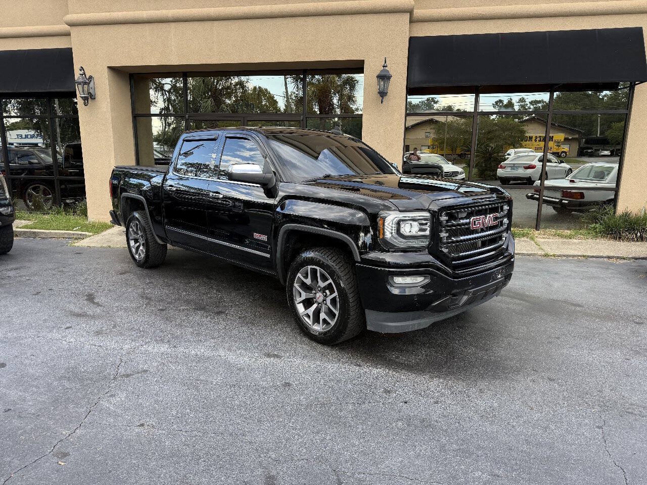 Used 2016 GMC Sierra 1500 SLT w/ All-Terrain Package AWD/4WD image 2