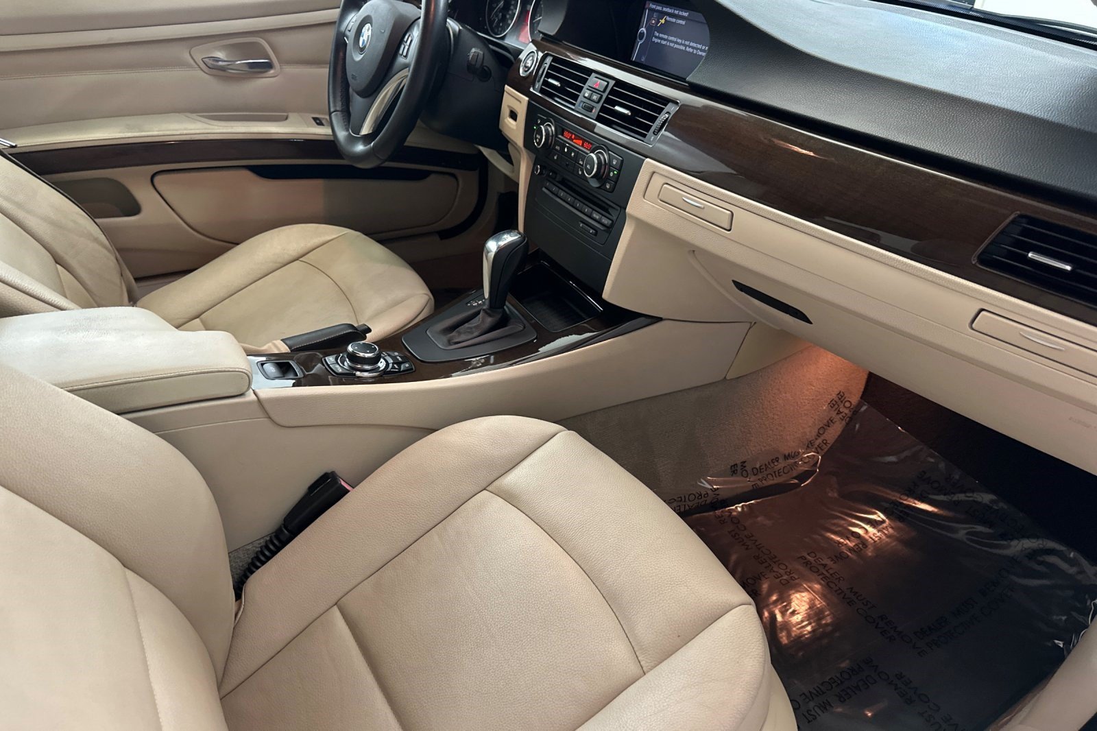 Used 2010 BMW 328i Convertible RWD image 26