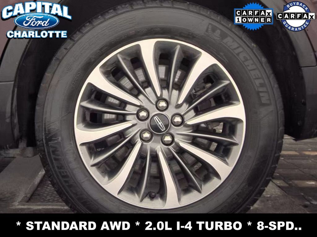 Used 2023 Lincoln Nautilus AWD w/ Premium Package image 12