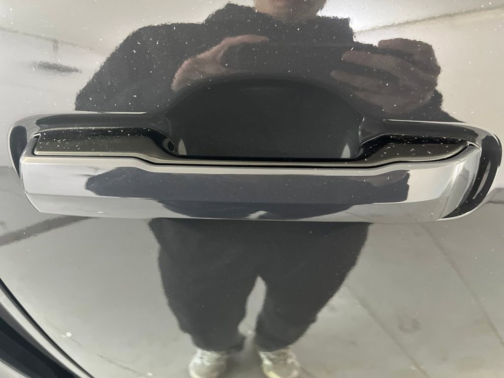 Used 2025 Toyota Tacoma SR5 image 49