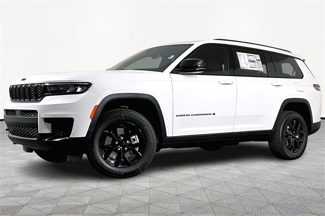 New 2025 Jeep Grand Cherokee L Altitude image 1