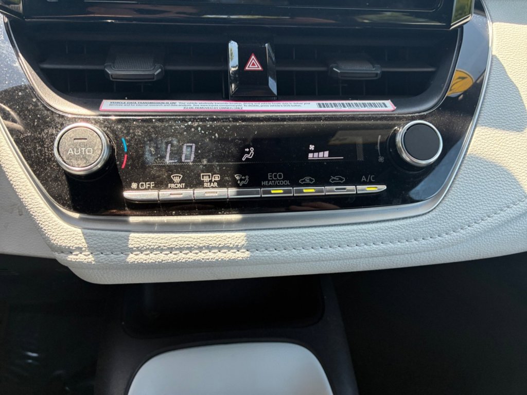 Used 2024 Toyota Corolla SE FWD image 11