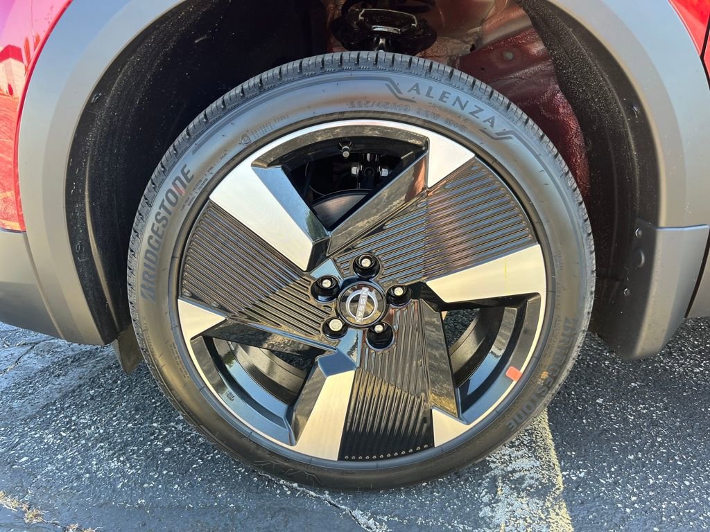 New 2026 Nissan Kicks SR w/ Cold Weather Package image 9