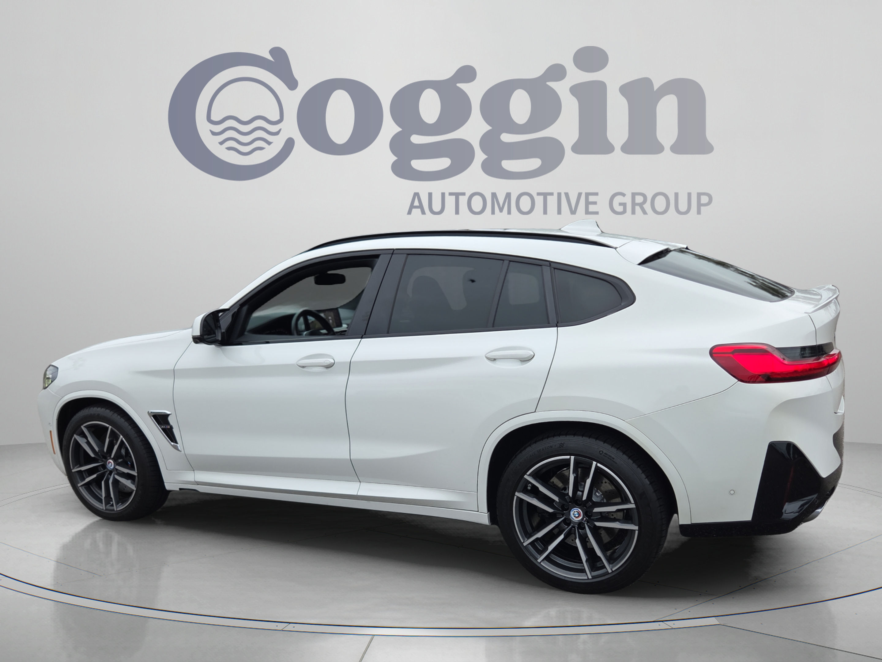 Used 2023 BMW X4 M w/ Executive Package AWD/4WD image 3