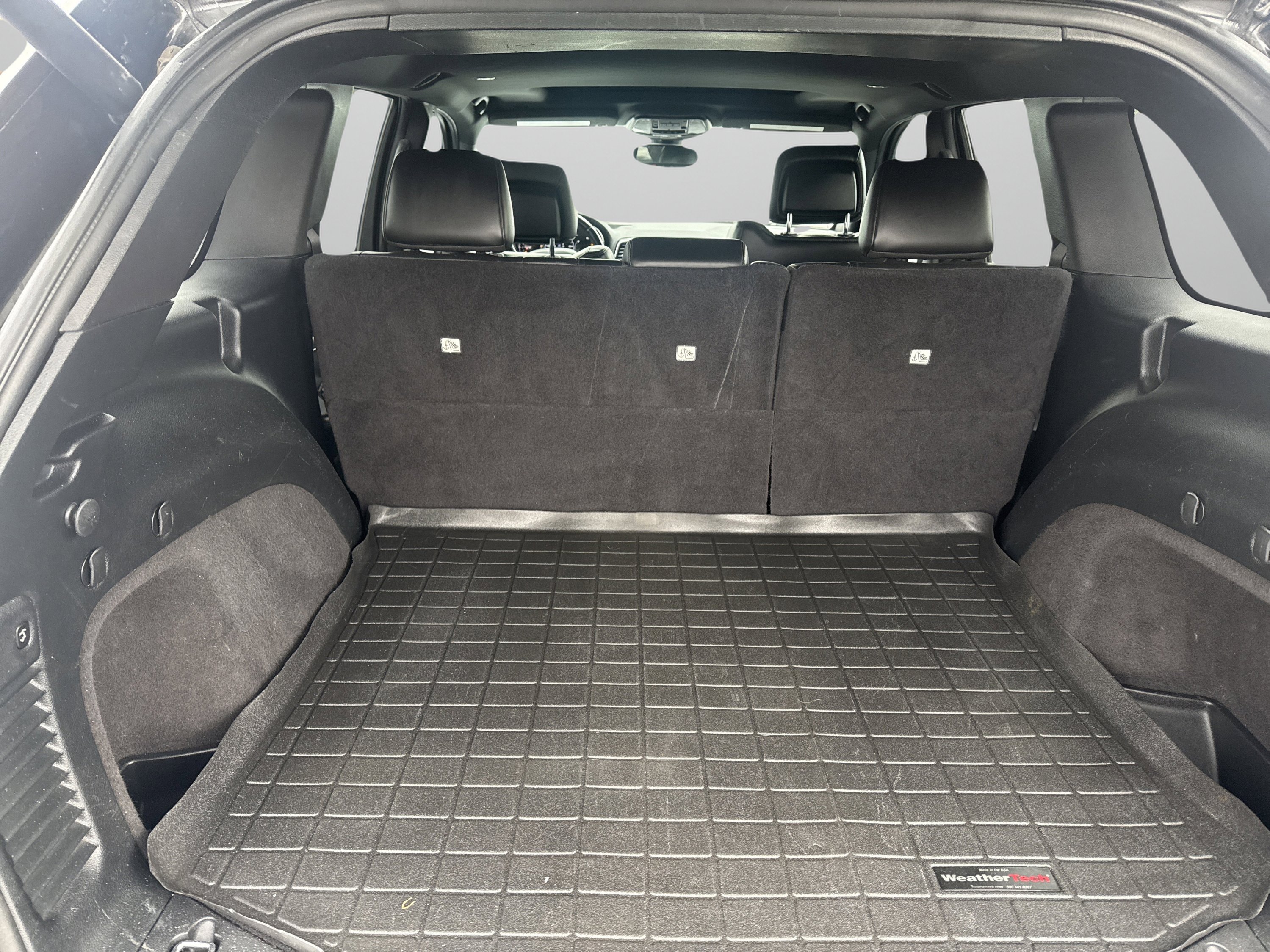 Used 2020 Jeep Grand Cherokee Altitude image 9