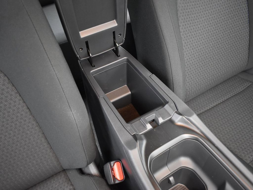 Used 2025 Nissan Kicks S image 22