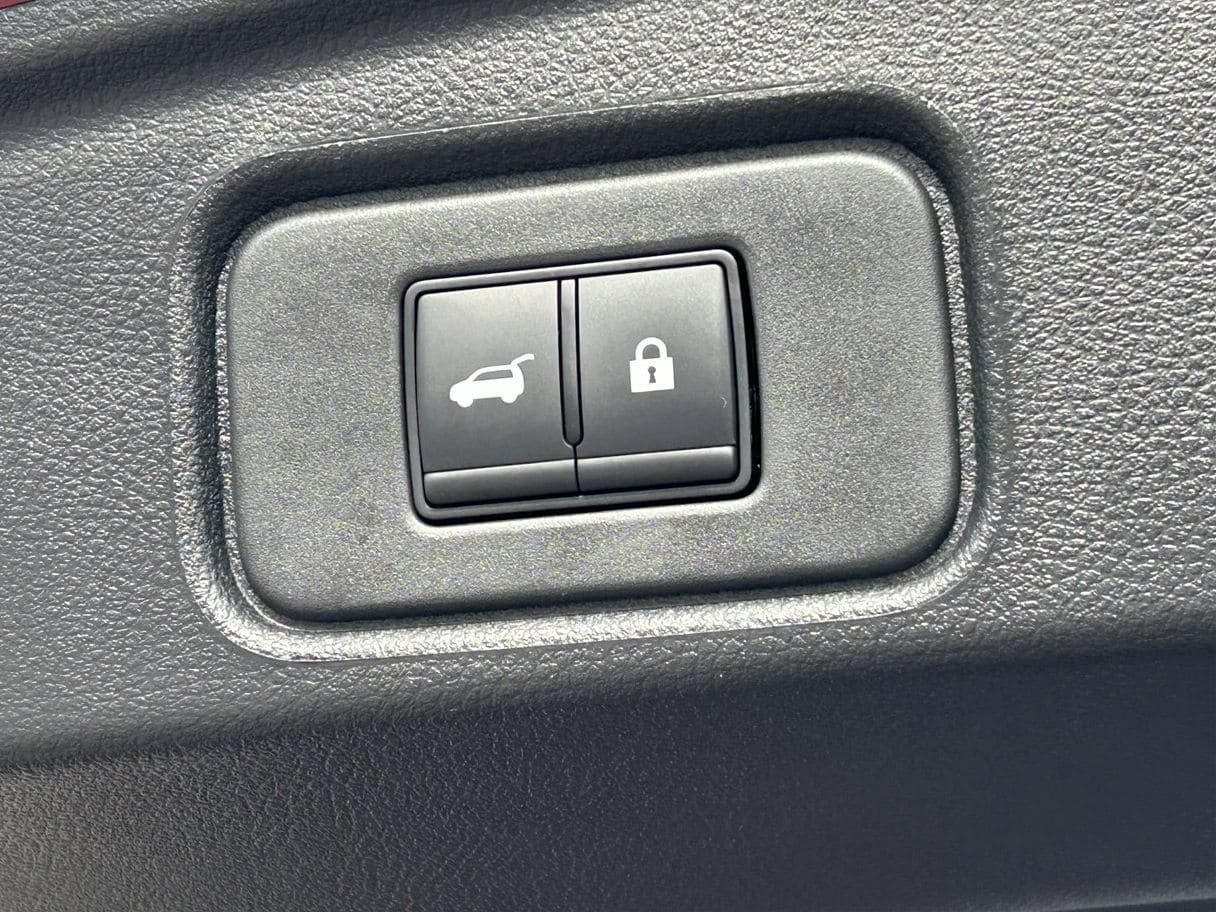 New 2026 Nissan Pathfinder SV FWD image 20