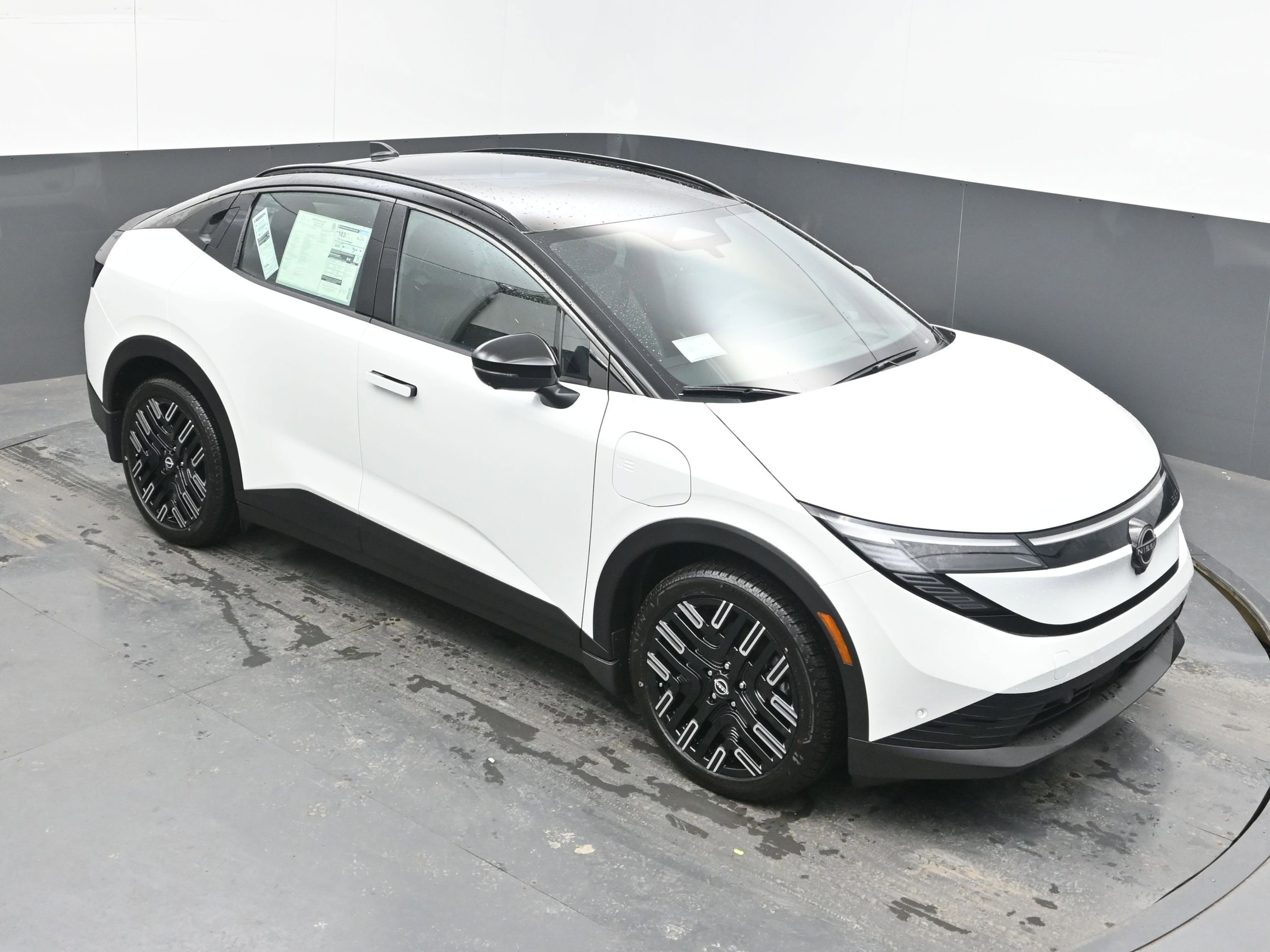 New 2026 Nissan Leaf Platinum+ image 30